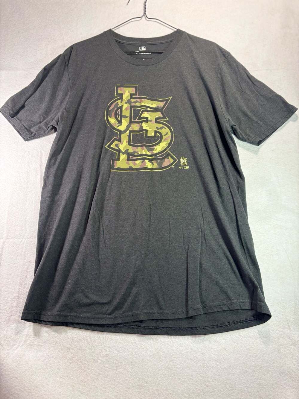 Fanatics St. Louis Cardinals Armed Forces Style Camo Logo Graphic T-Shirt